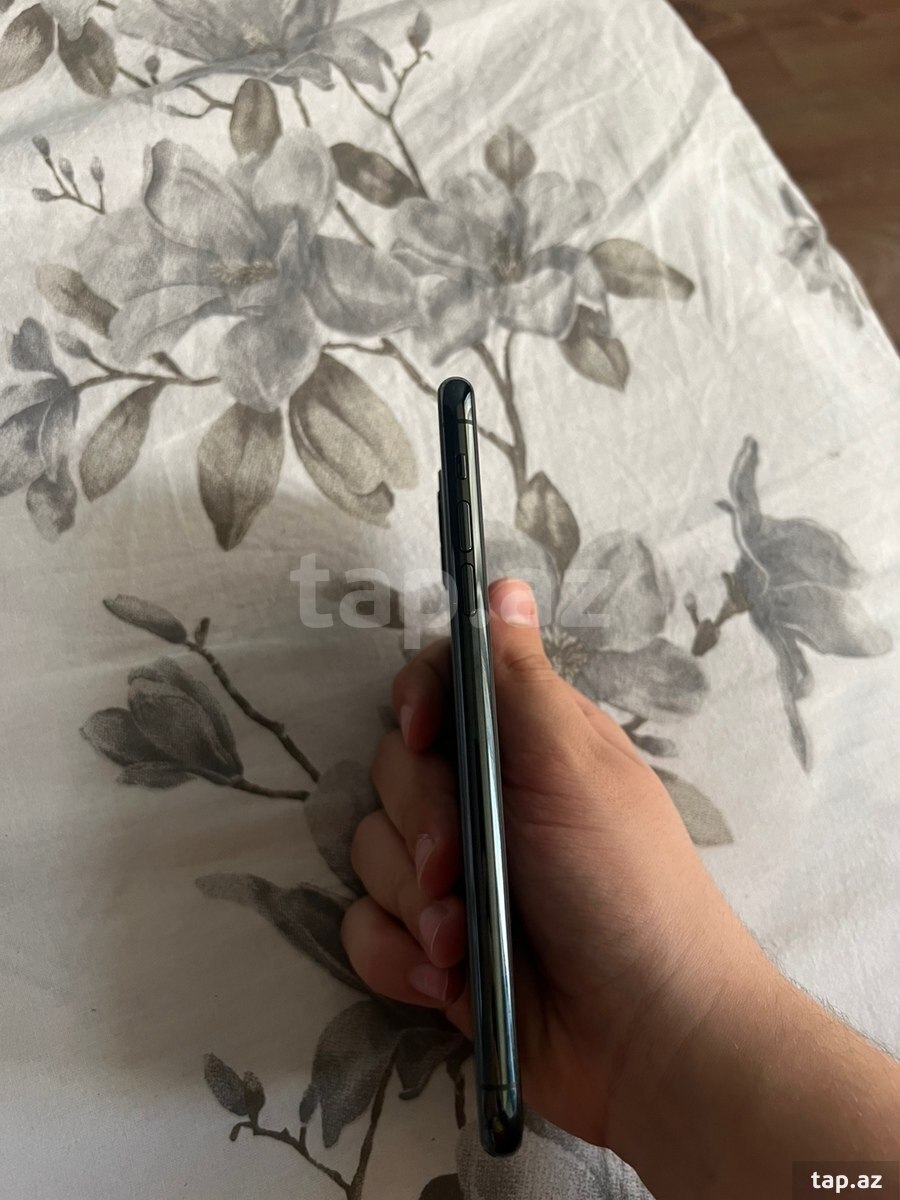 Apple iPhone 11 Pro Max Midnight Green 64GB/4GB (4)