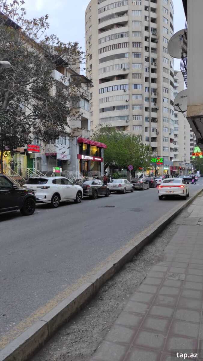1-otaqlı mənzil, Zahid Xəlilov küç., 30 m²