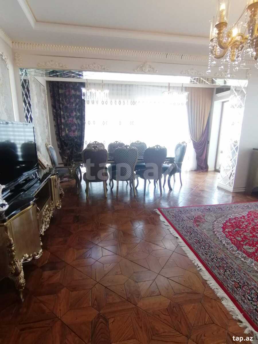 4-otaqlı yeni tikili, Afiyəddin Cəlilov küç., 185 m²
