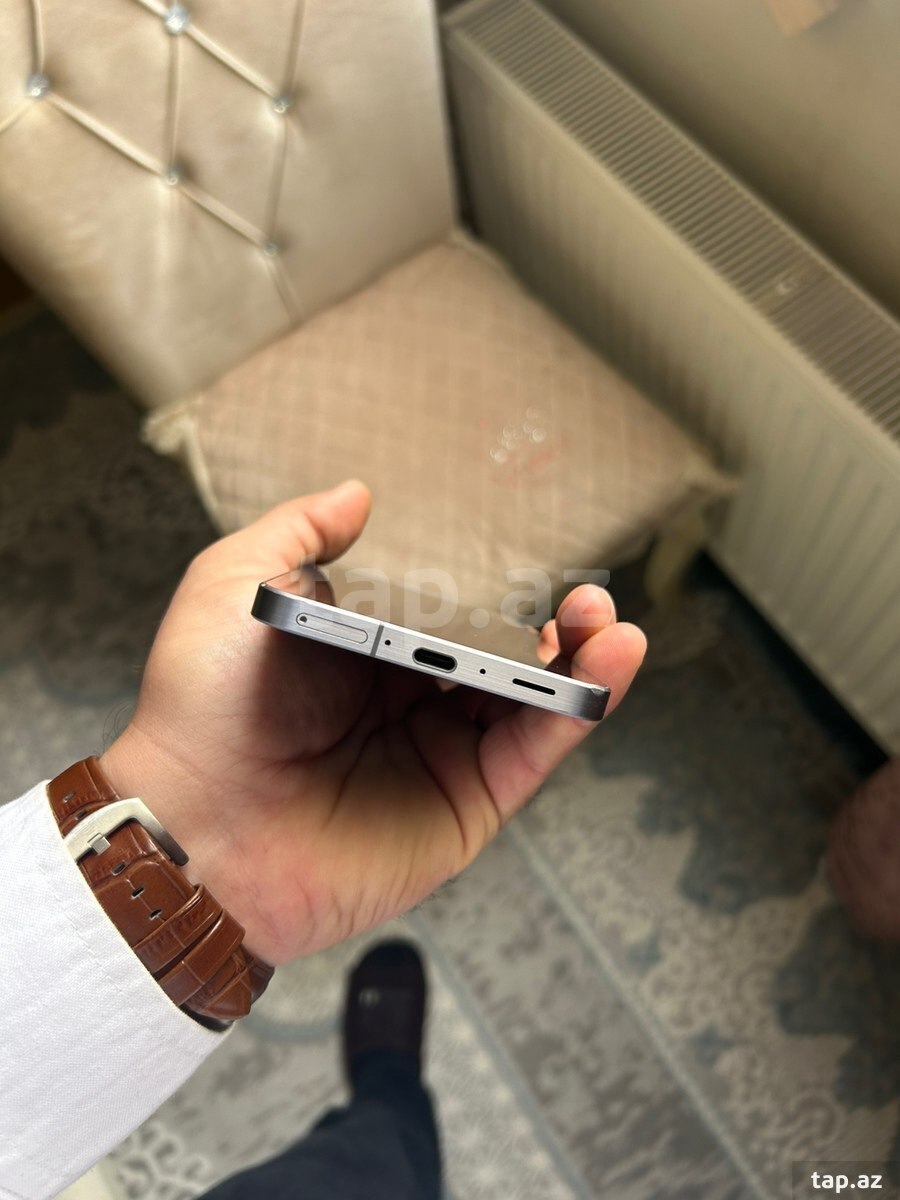 Samsung Galaxy A56 Awesome Graphite 256GB/12GB (3)