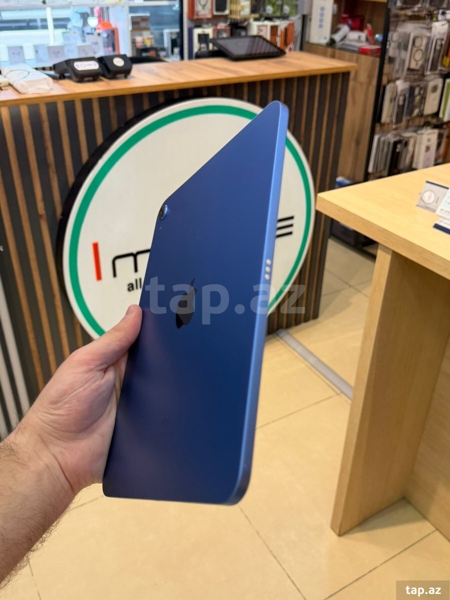 Apple iPad 10 64GB Blue (5)