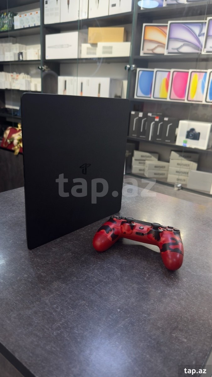 PlayStation 4 Slim 1TB