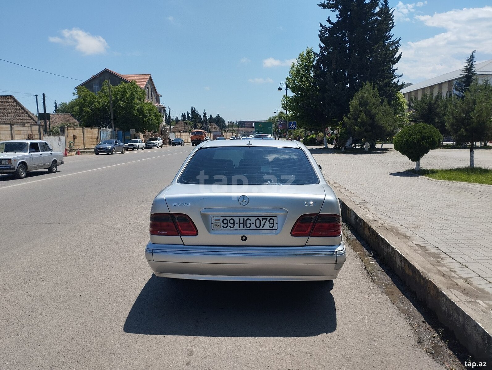 Mercedes E 270, 2001 il (2)