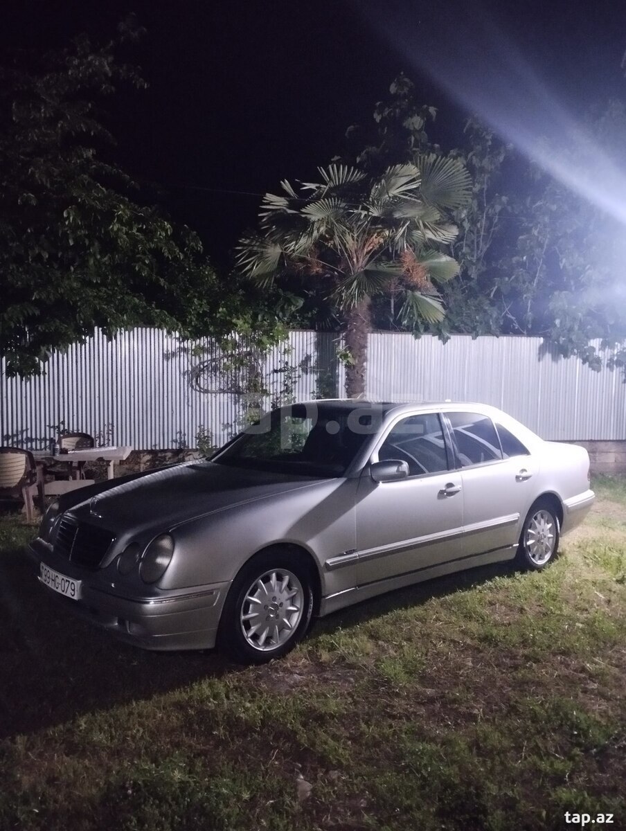 Mercedes E 270, 2001 il (7)