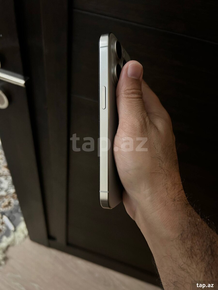 Apple iPhone 15 Pro Natural Titanium 256GB/8GB (9)