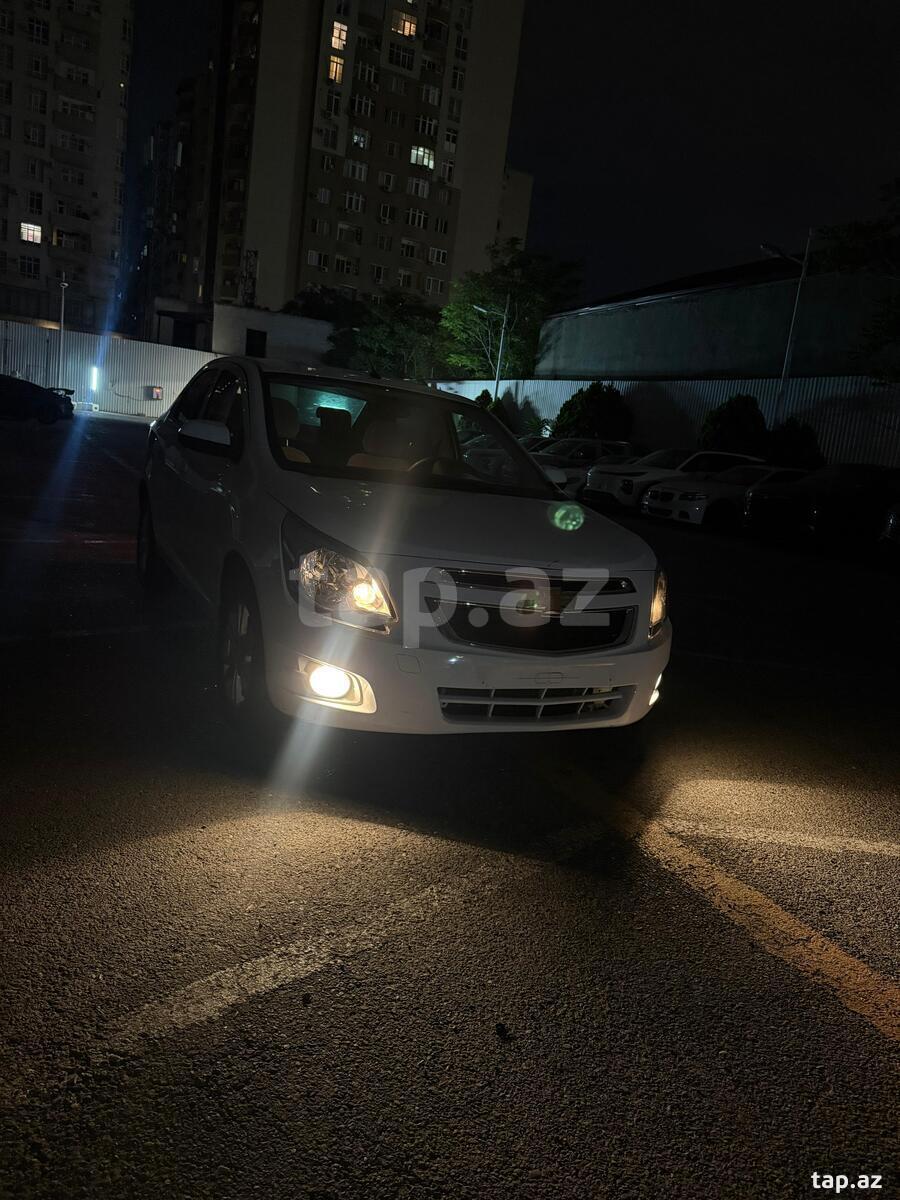 Chevrolet Cobalt, 2024 il (4)