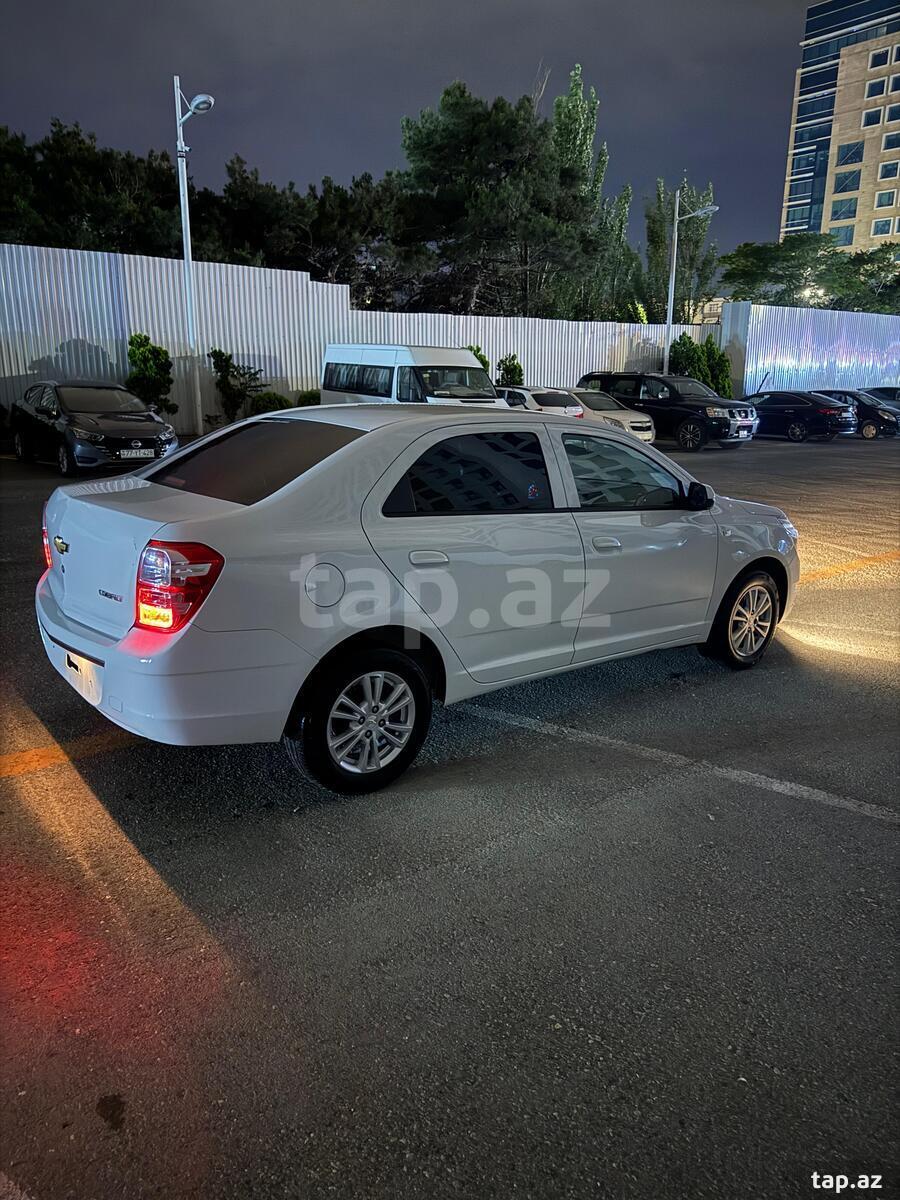 Chevrolet Cobalt, 2024 il (3)