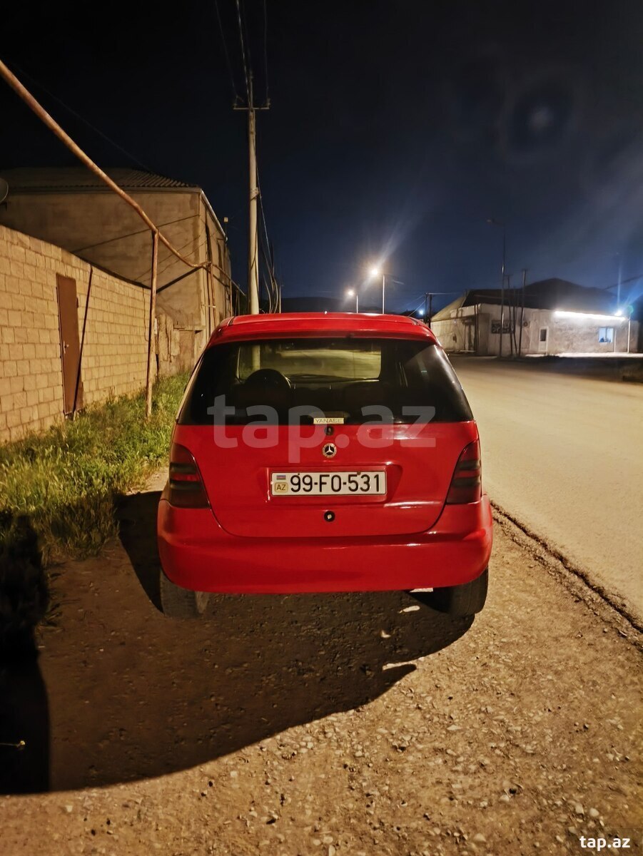 Mercedes A 160, 2000 il (2)