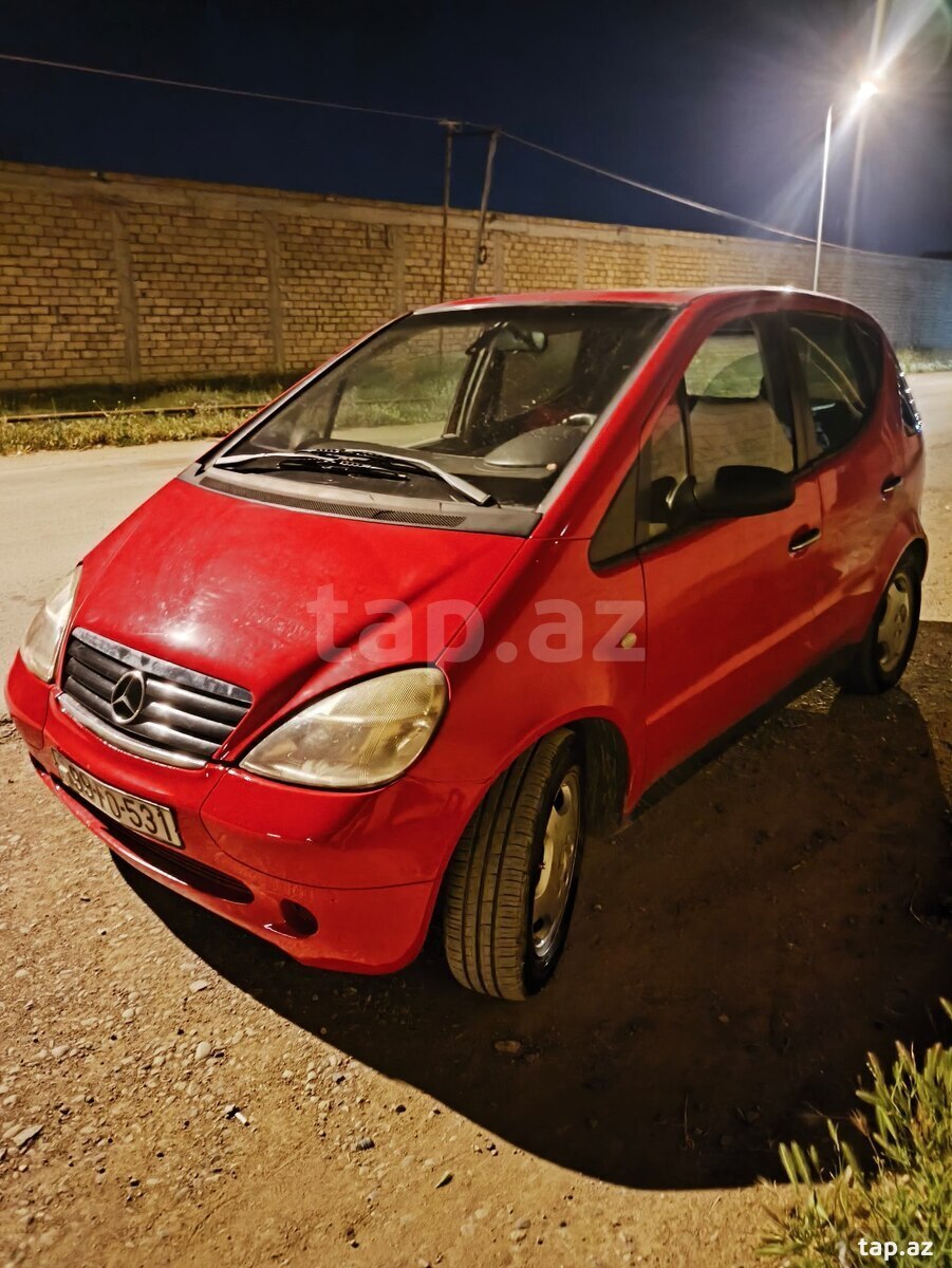 Mercedes A 160, 2000 il (4)
