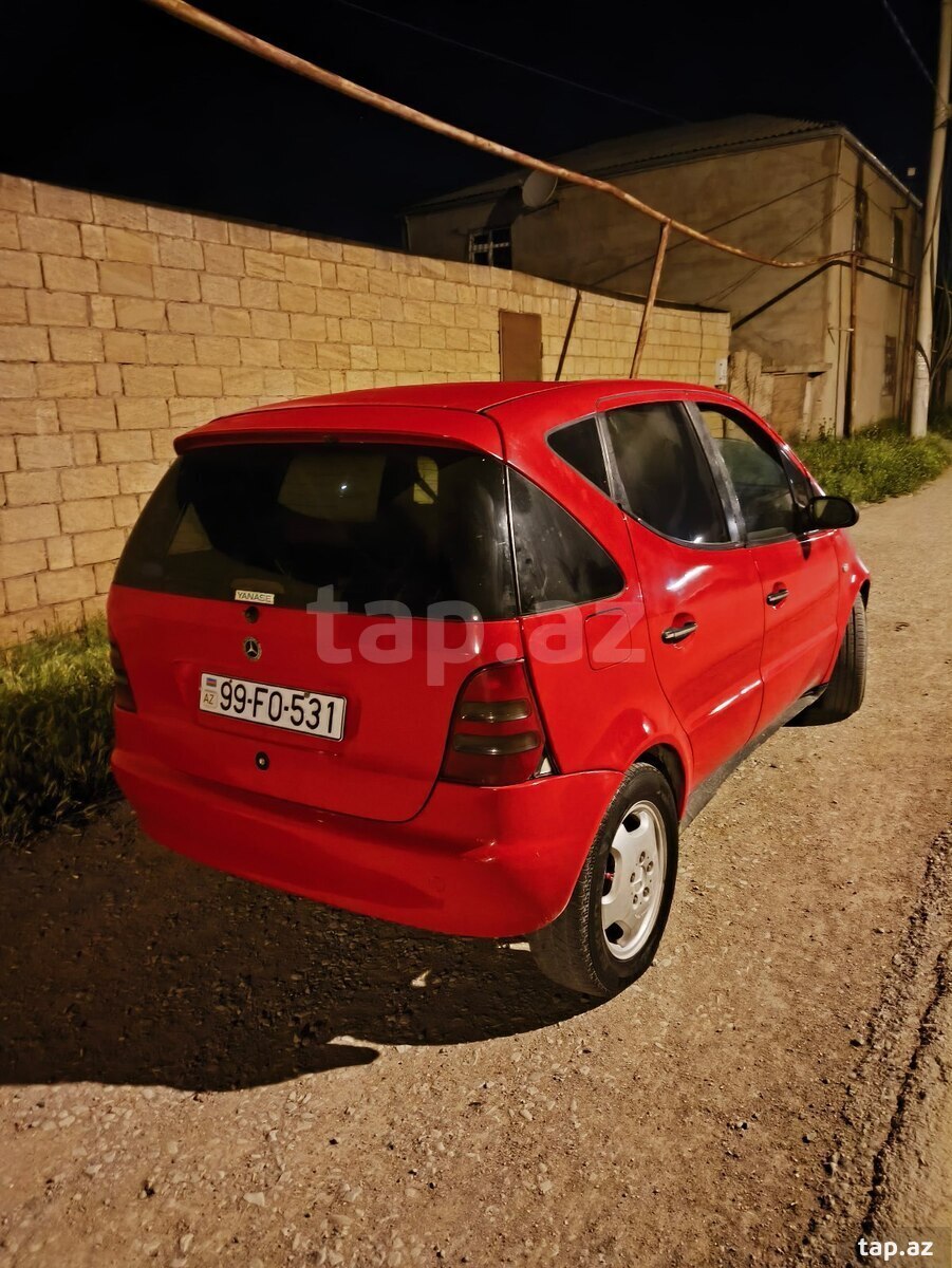 Mercedes A 160, 2000 il (5)