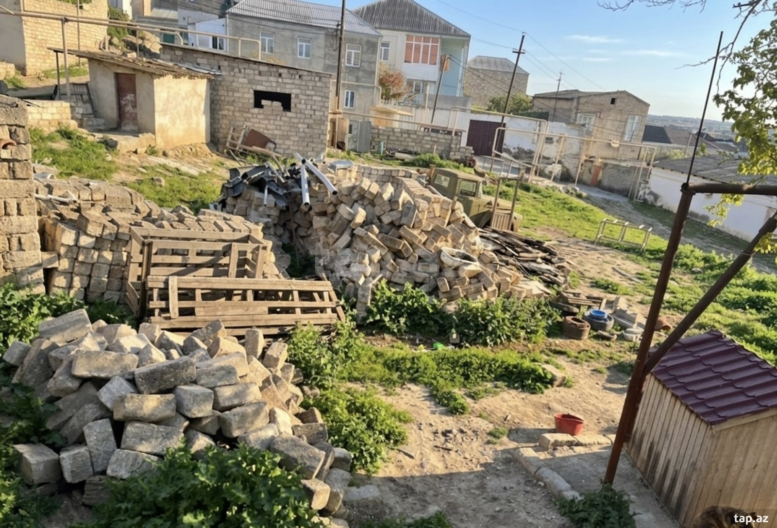 4 sot torpaq sahəsi, Zığ qəs.