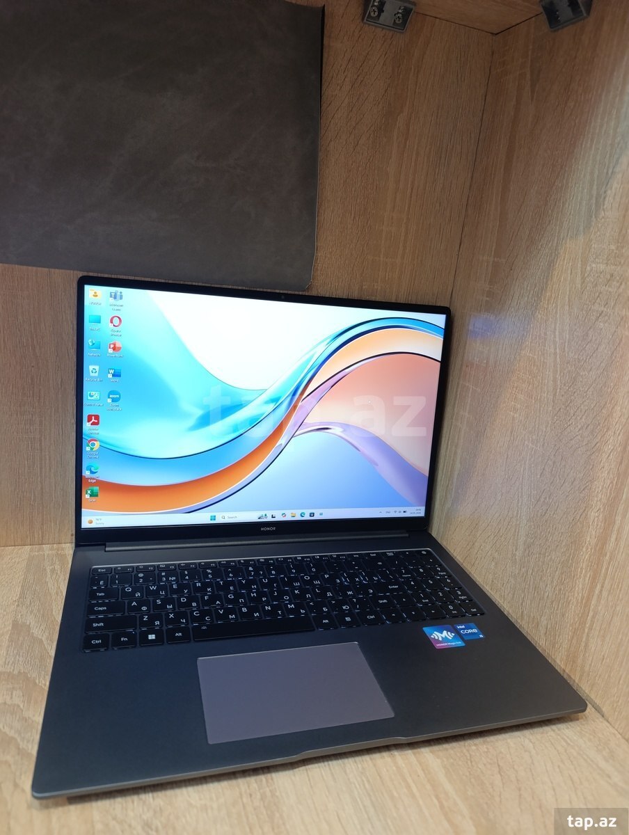 Honor MagicBook X16 (3)