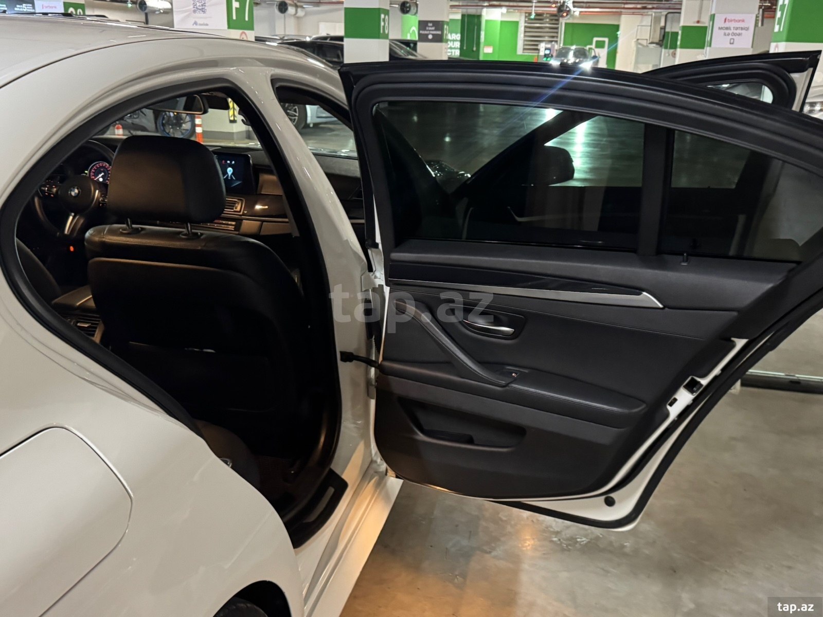 BMW 520, 2014 il (18)