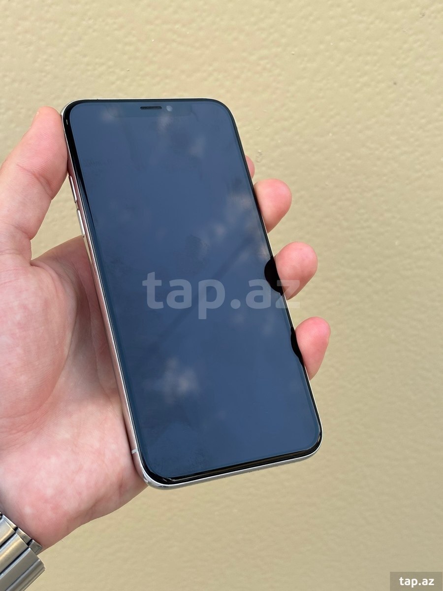 Apple iPhone X Silver 64GB/3GB (3)