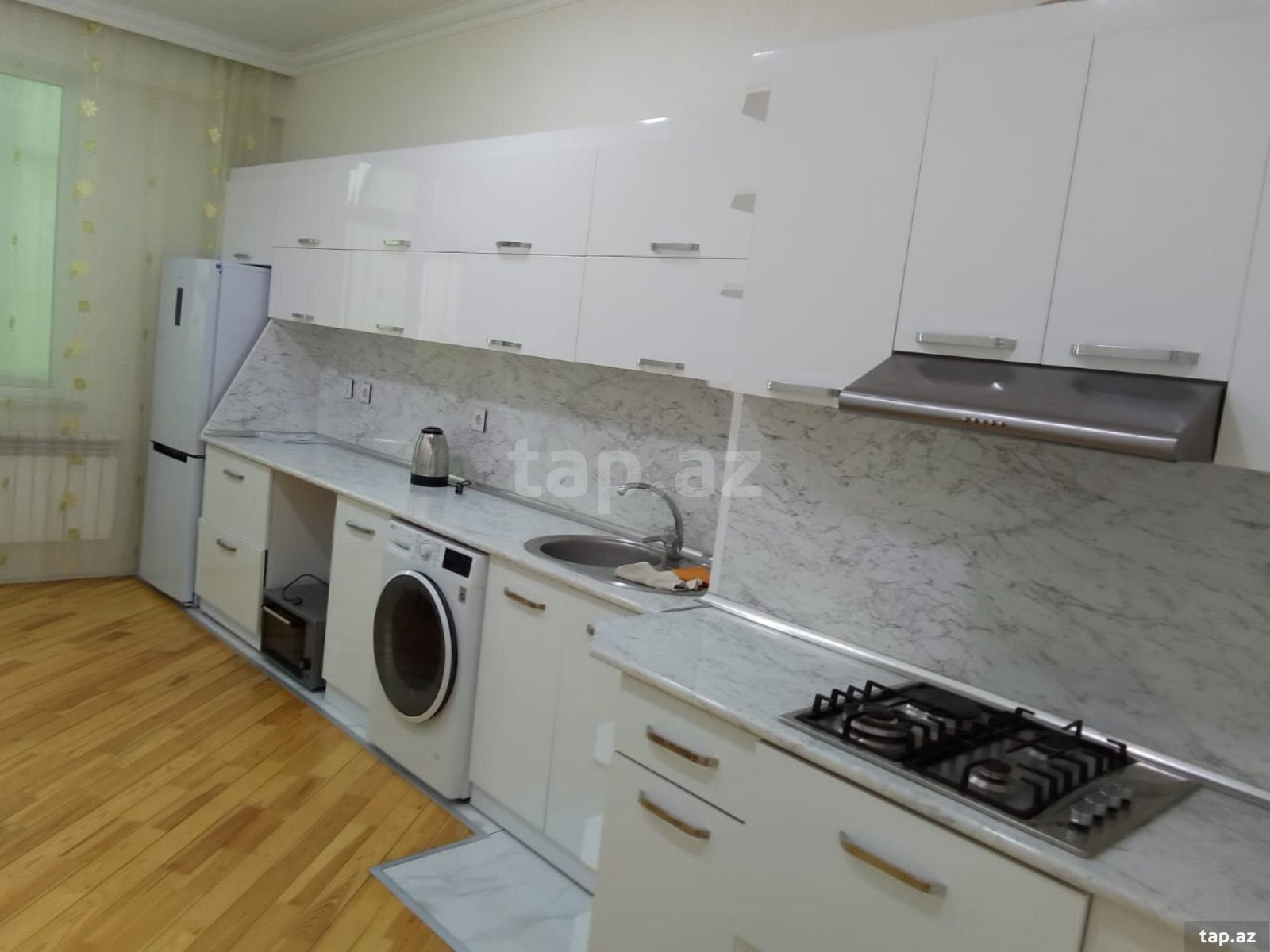 3-otaqlı yeni tikili, Gəncə ş., 130 m² (14)