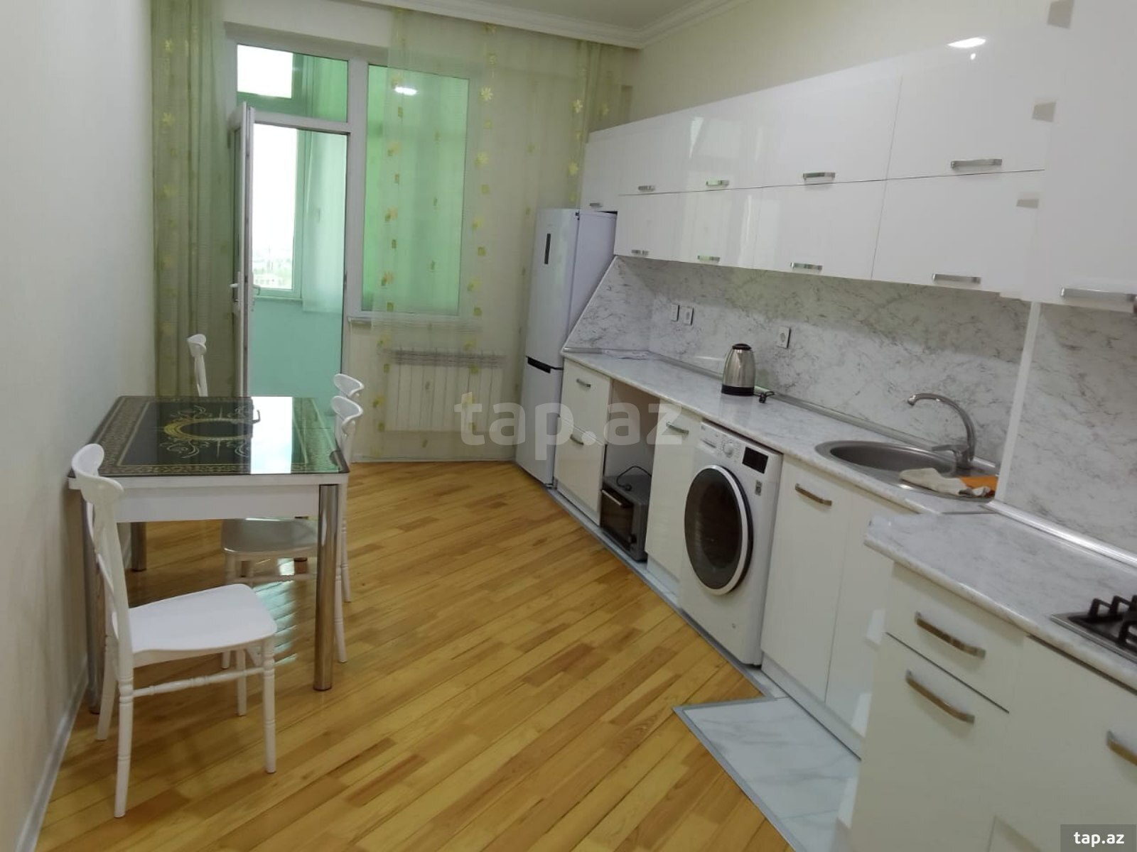 3-otaqlı yeni tikili, Gəncə ş., 130 m² (13)