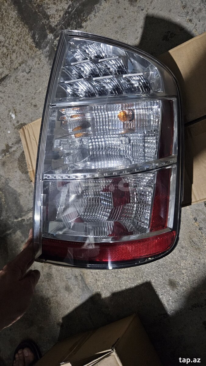 Toyota Prius ehtiyat hissələri (7)