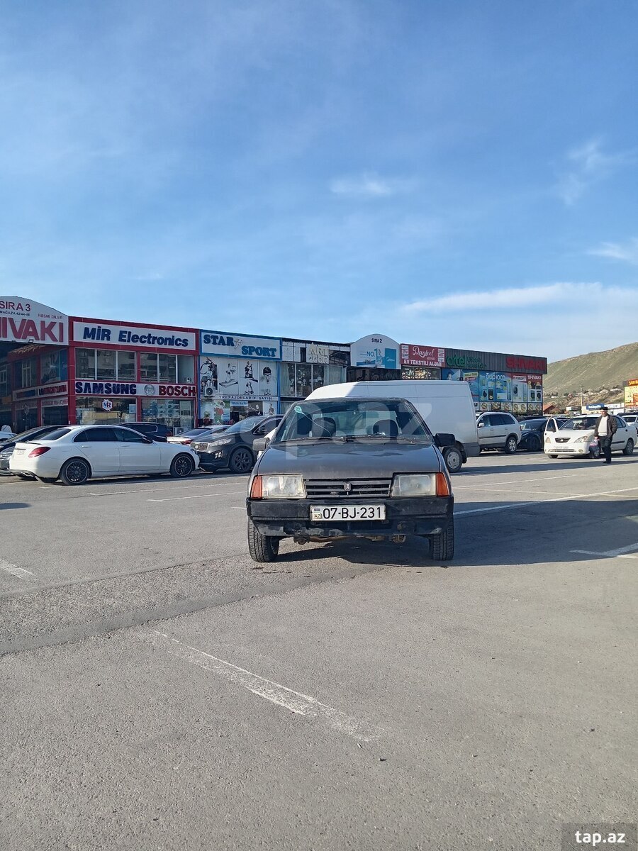 LADA (VAZ) 2109, 1990 il