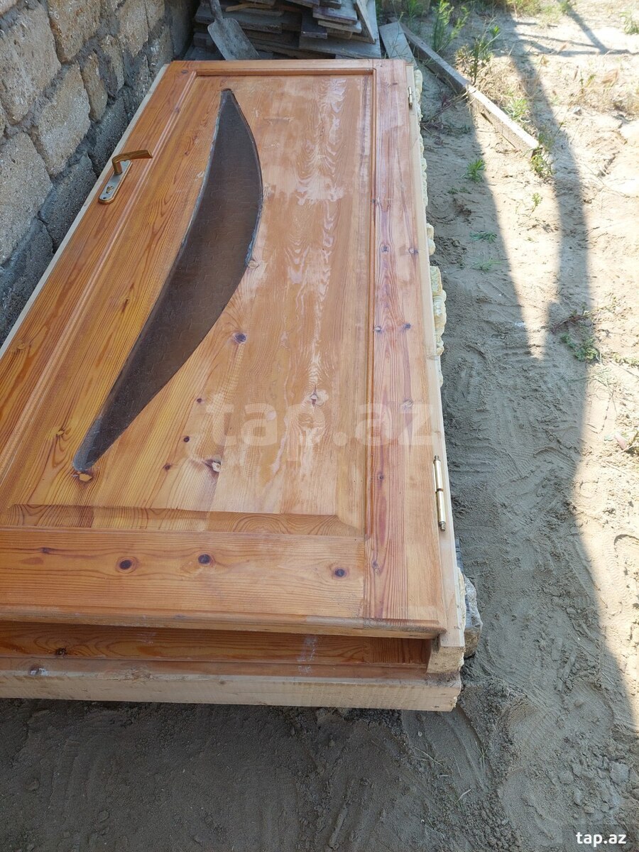Taxta qapılar