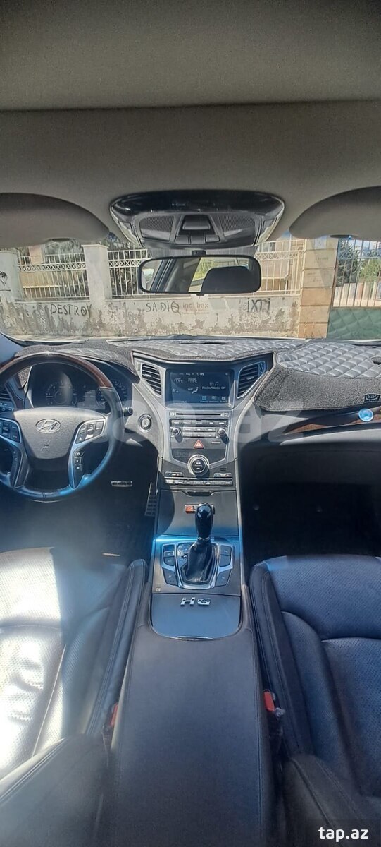 Hyundai Grandeur, 2015 il (8)
