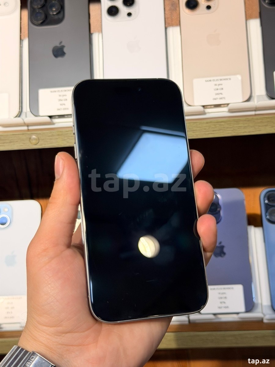 Apple iPhone 15 Pro Natural Titanium 128GB/8GB (2)