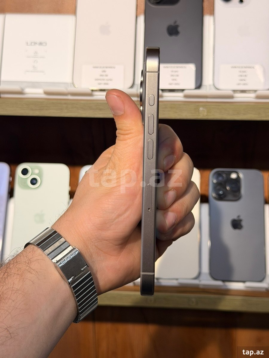 Apple iPhone 15 Pro Natural Titanium 128GB/8GB (4)