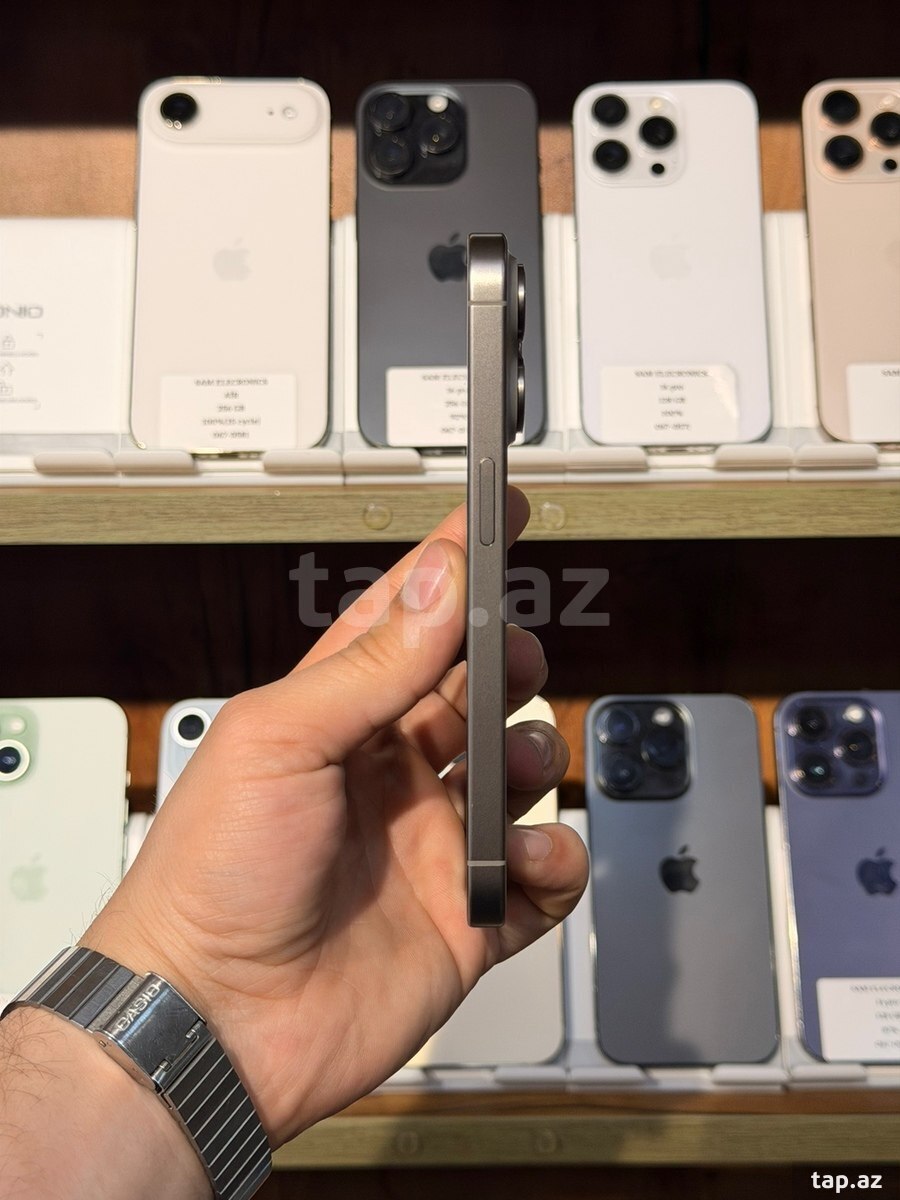 Apple iPhone 15 Pro Natural Titanium 128GB/8GB (6)