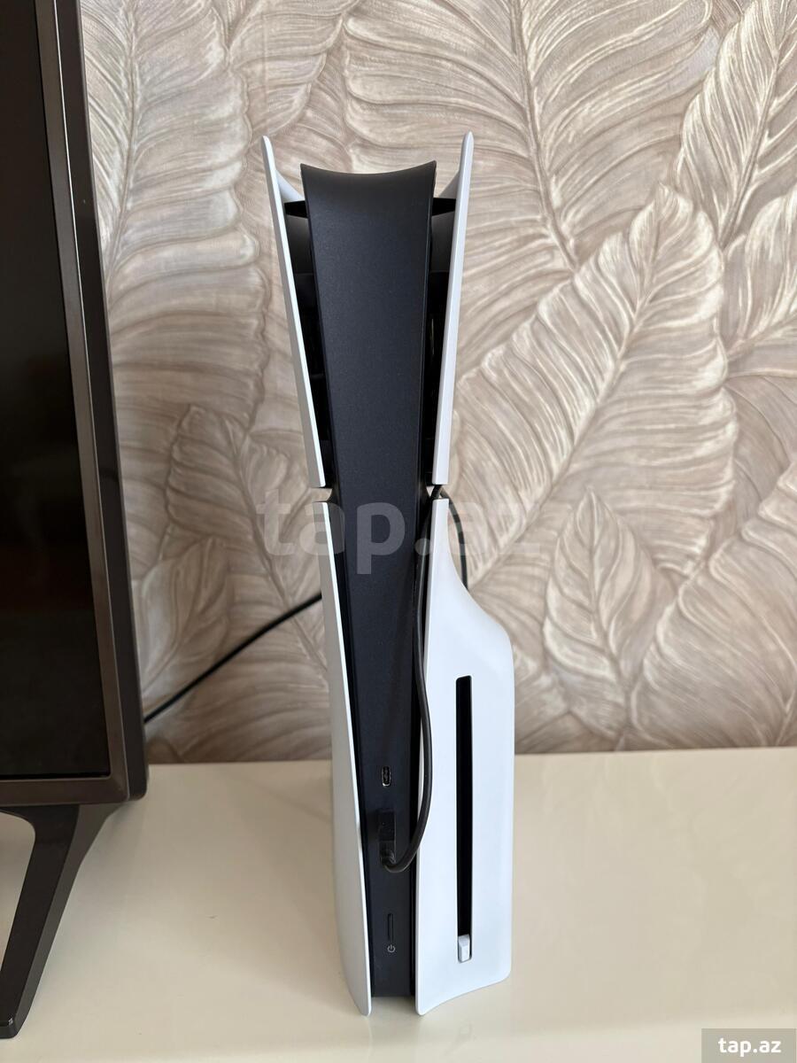 Sony PlayStation 5 Slim 1TB   (3)
