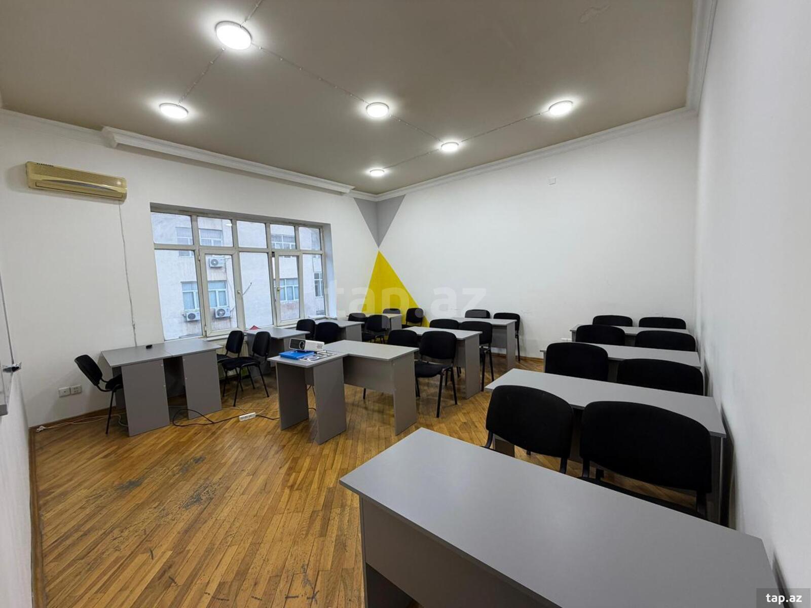 Ofis icarəyə verilir, Fətəli Xan Xoyski pr. 118a (19)