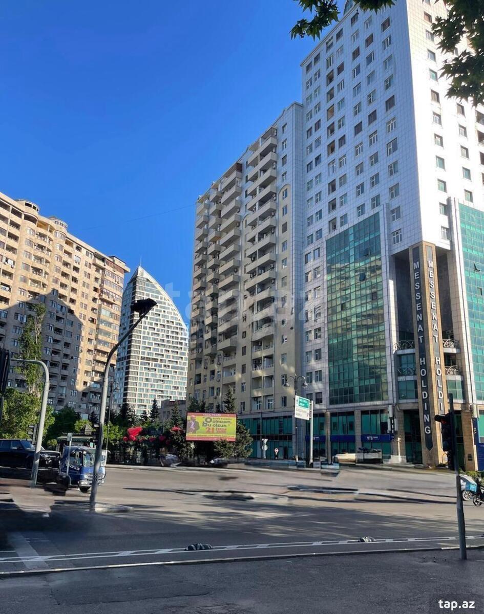 4-otaqlı mənzil, Əbdüləzəl Dəmirçizadə küç., 115 m²