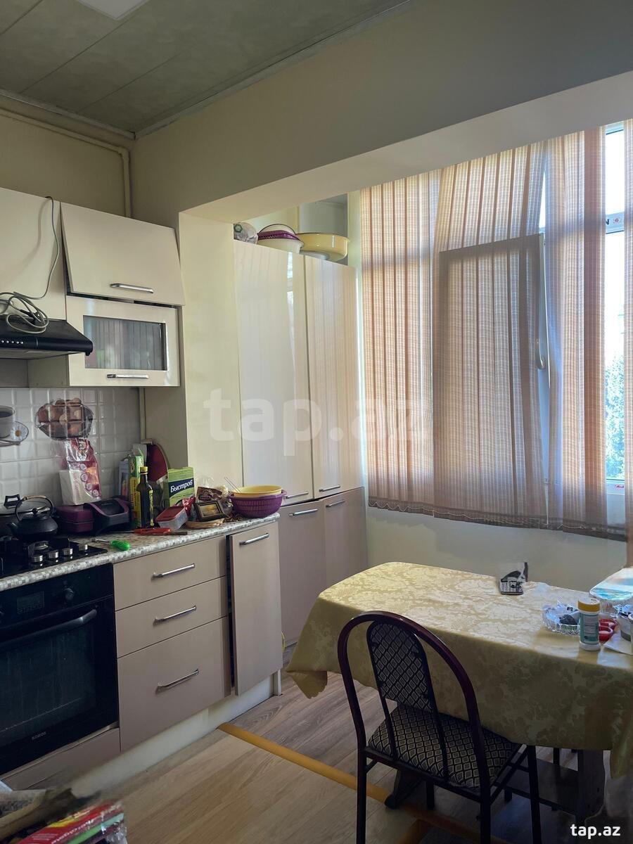 4-otaqlı mənzil, Əbdüləzəl Dəmirçizadə küç., 115 m²