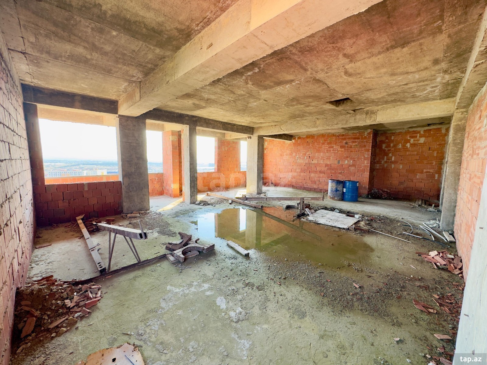 3-otaqlı yeni tikili, 8-ci mkr. qəs., 112 m² (2)