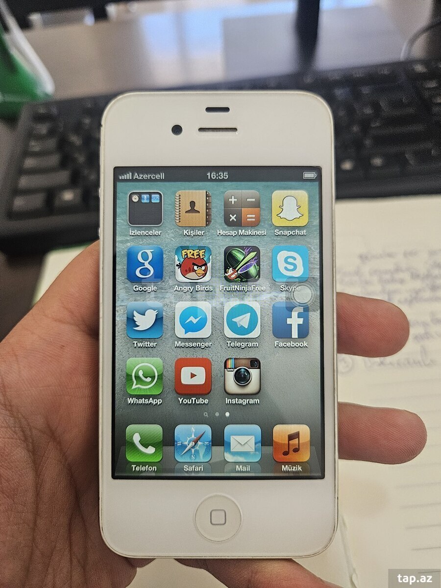 Apple iPhone 4S White 8GB (2)