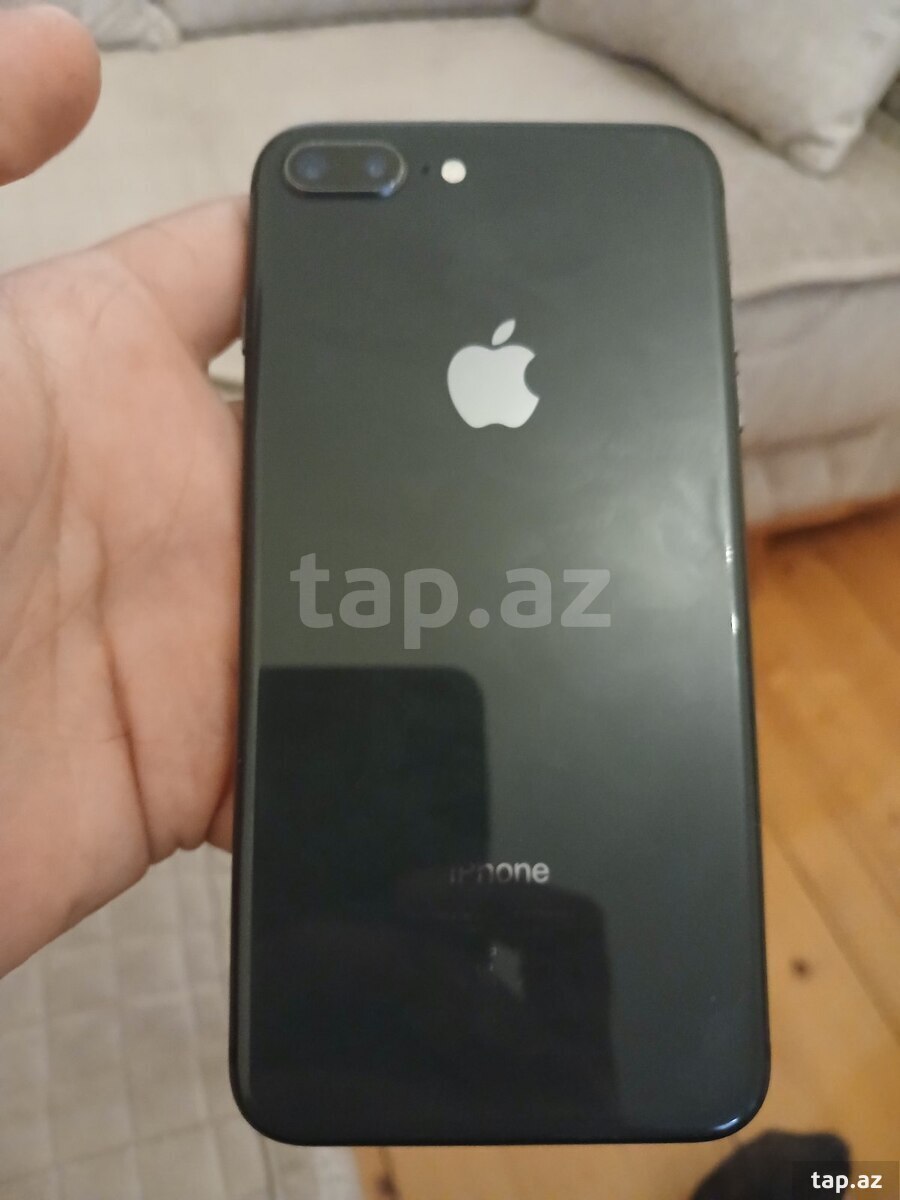 Apple iPhone 8 Plus Space Gray 64GB (2)