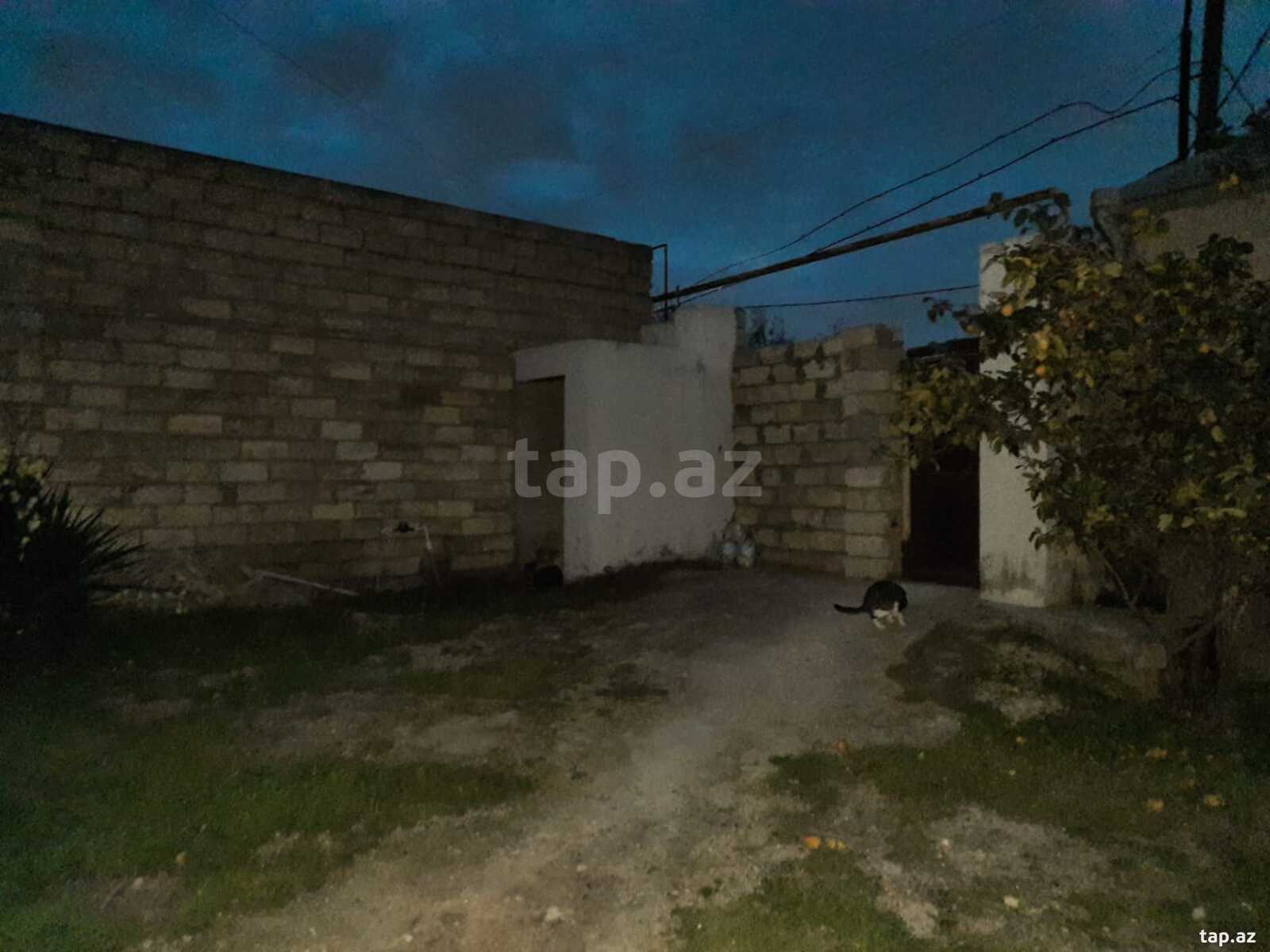 Həyət evi, Şağan qəs. (9)