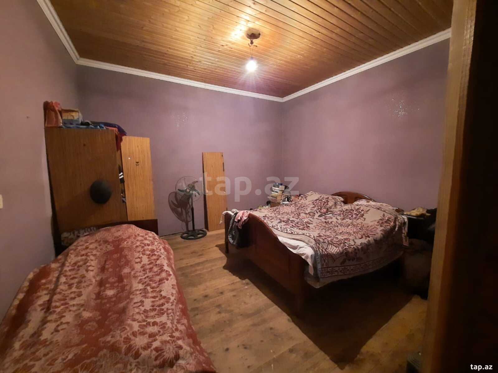 Həyət evi, Şağan qəs. (12)