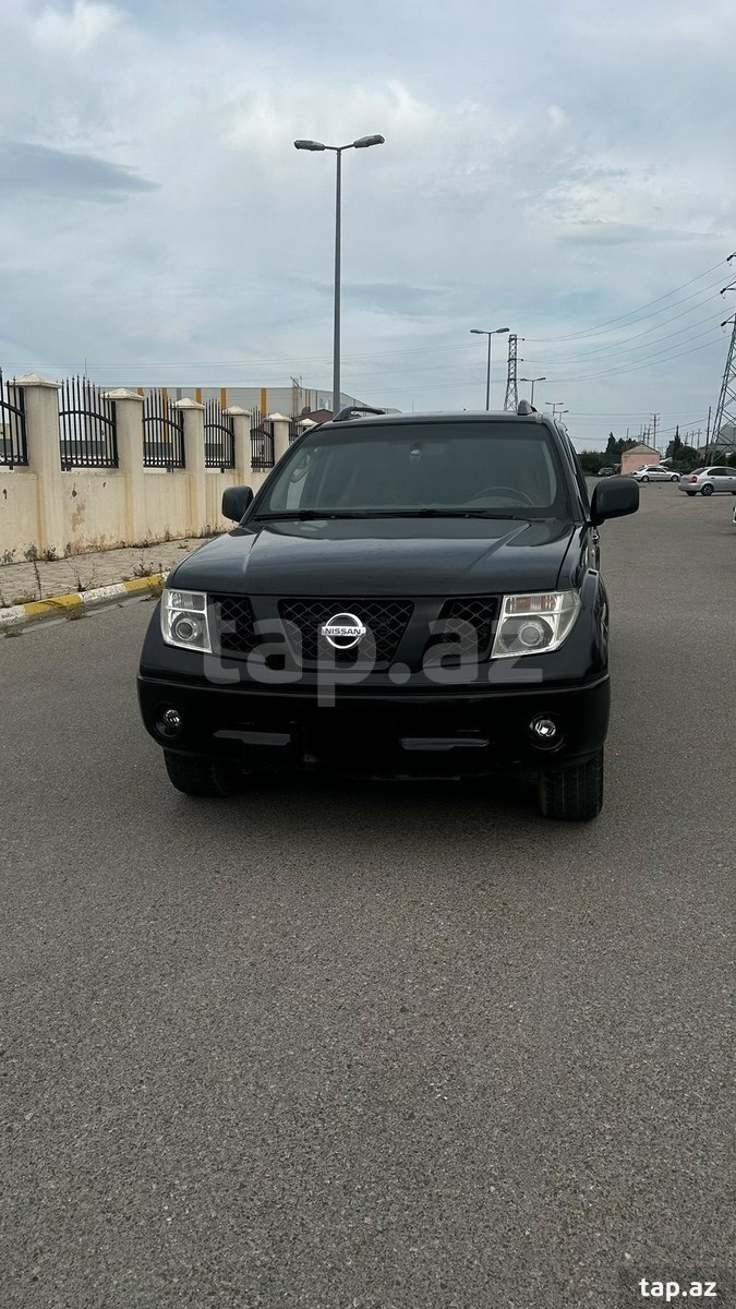 Nissan Navara, 2011 il (7)