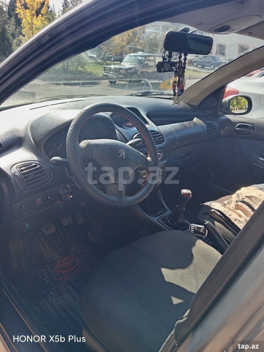 Peugeot 206, 2006 il (8)