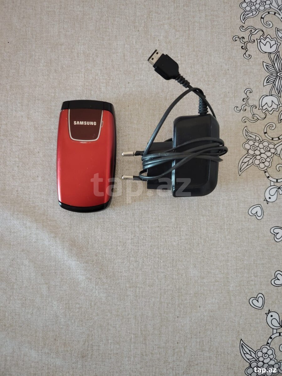 Samsung C270 (2)