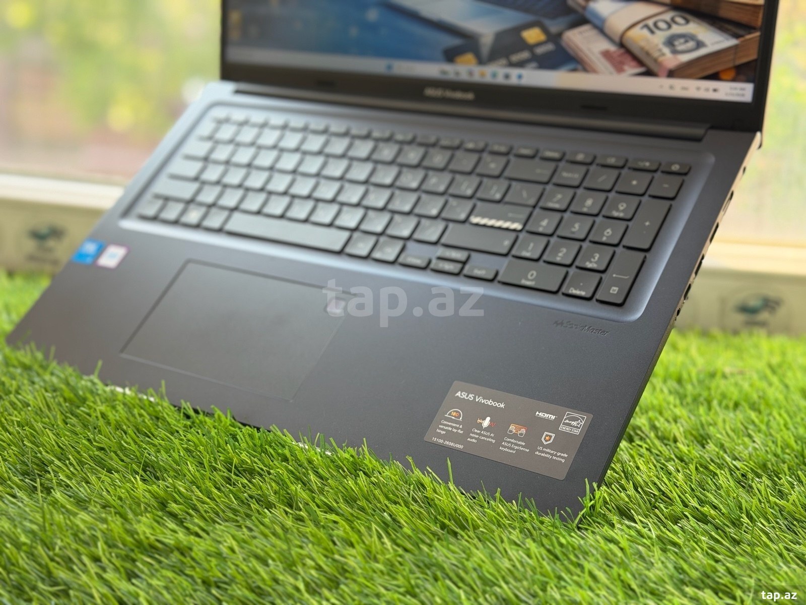 Noutbuk Asus VivoBook (3)