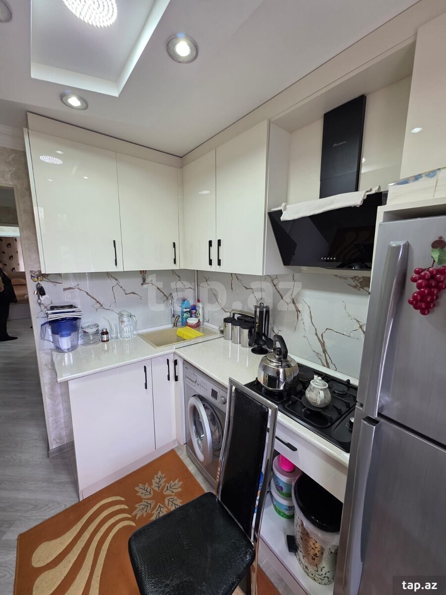 3-otaqlı mənzil, 4-cü mkr., 75 m² (22)