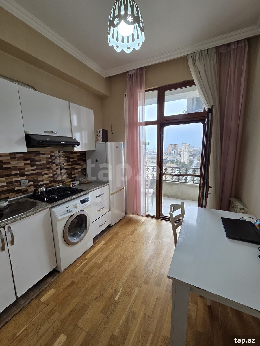 1-otaqlı yeni tikili kirayə verilir, 7-ci mkr., 60 m² (6)