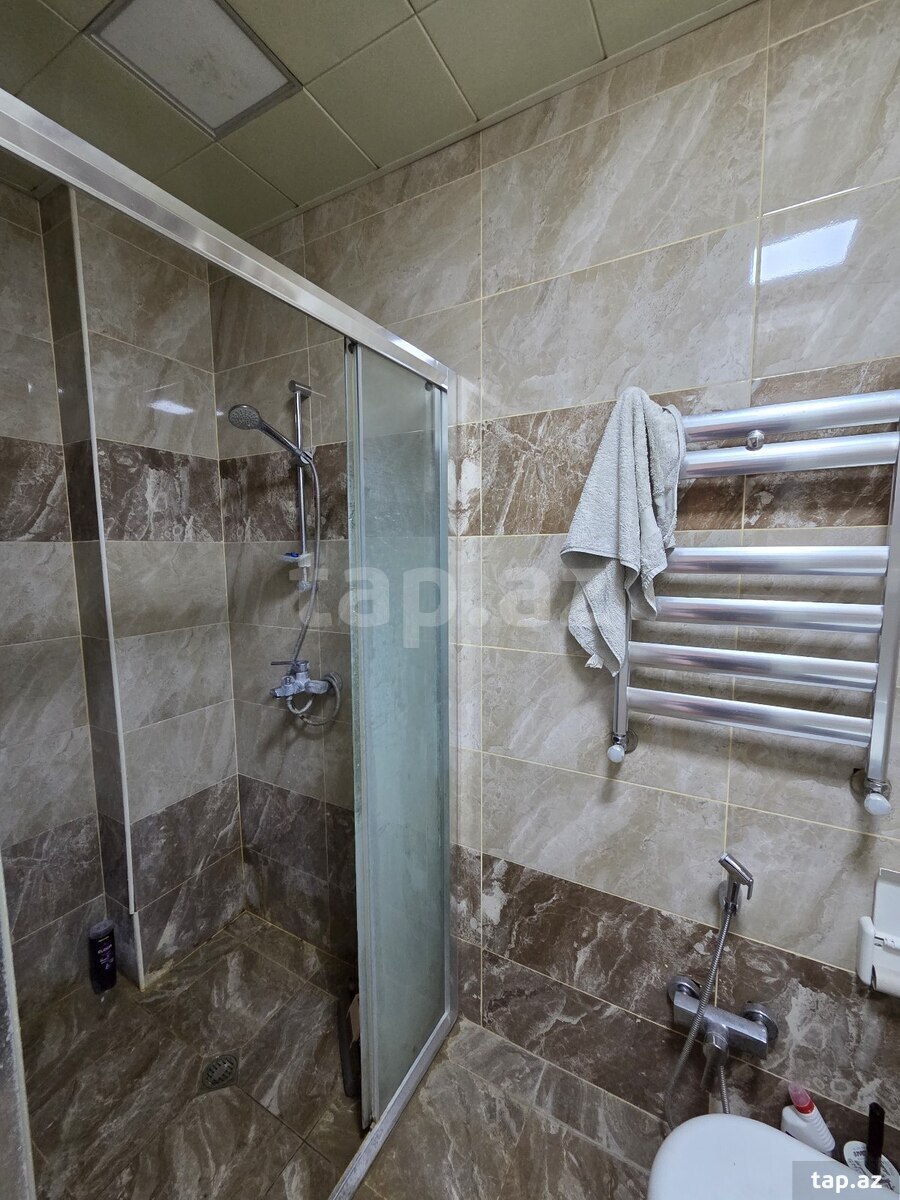 1-otaqlı yeni tikili kirayə verilir, 7-ci mkr., 60 m² (12)