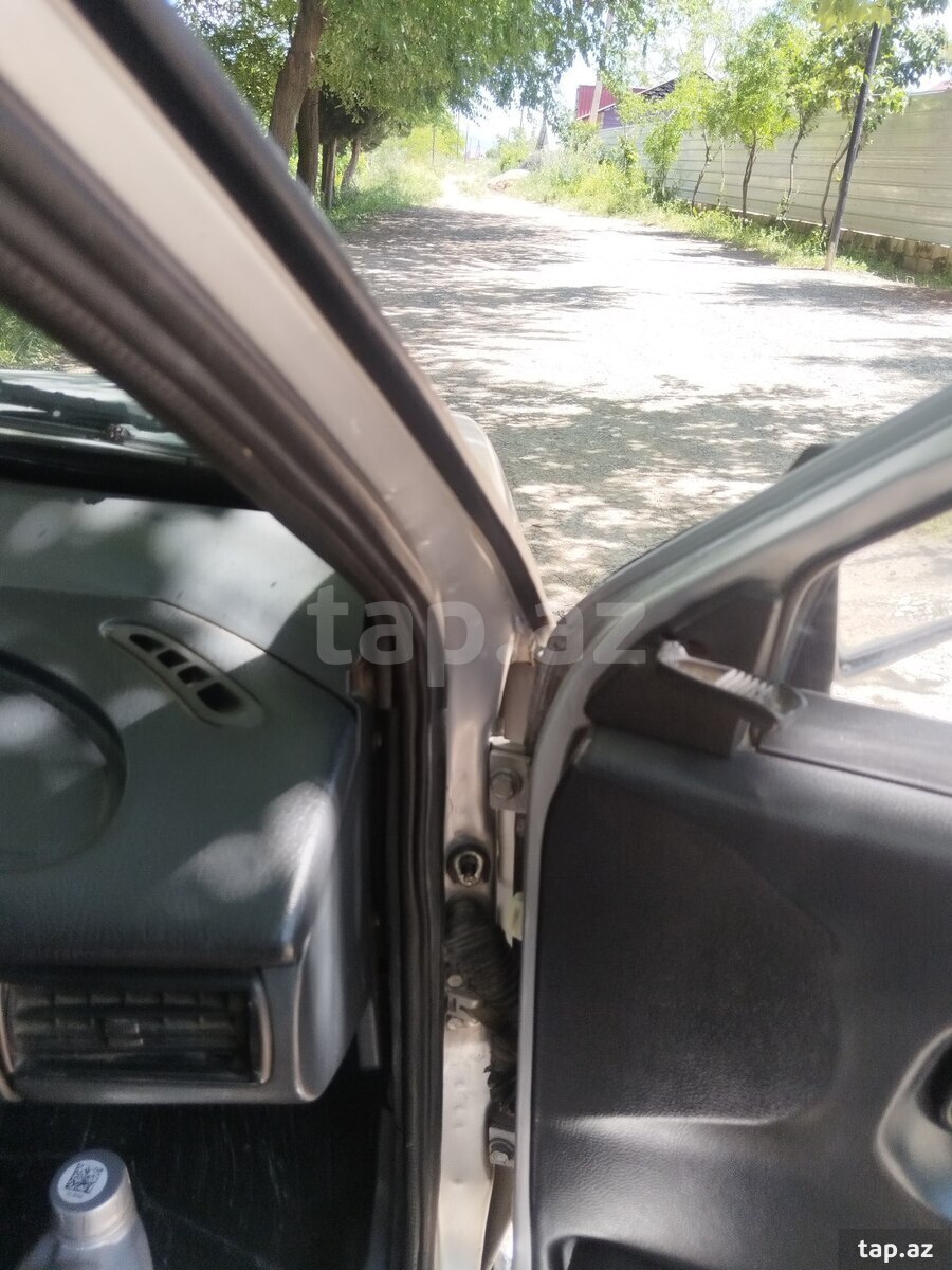 LADA (VAZ) 2115, 2005 il (13)
