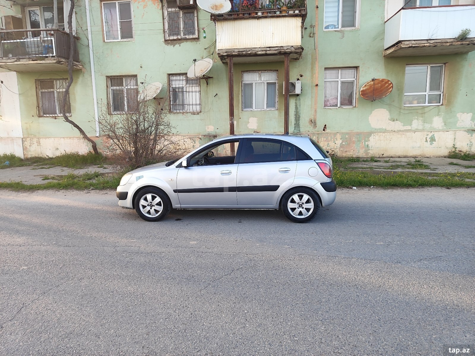 KIA Rio, 2005 il (5)