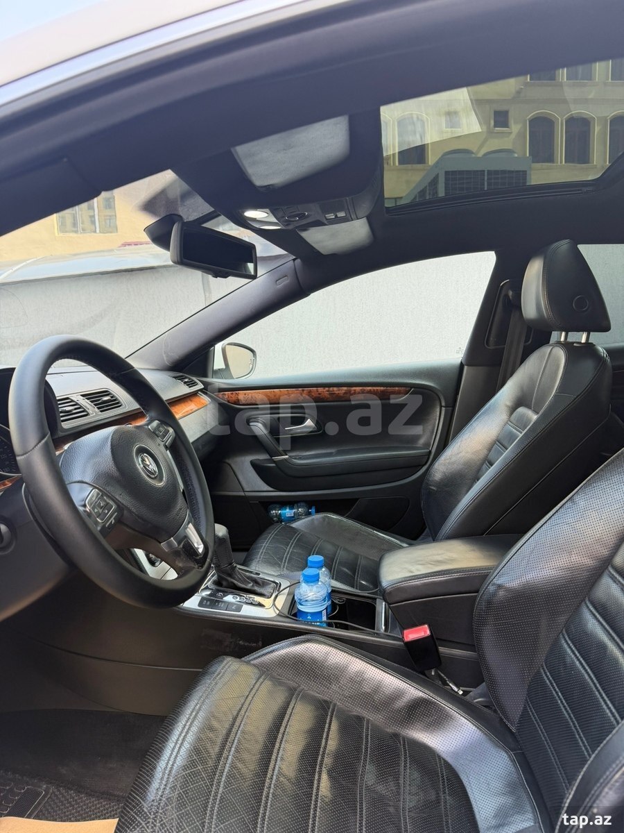 Volkswagen Passat CC, 2009 il (7)