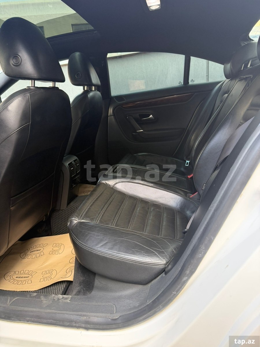 Volkswagen Passat CC, 2009 il (10)