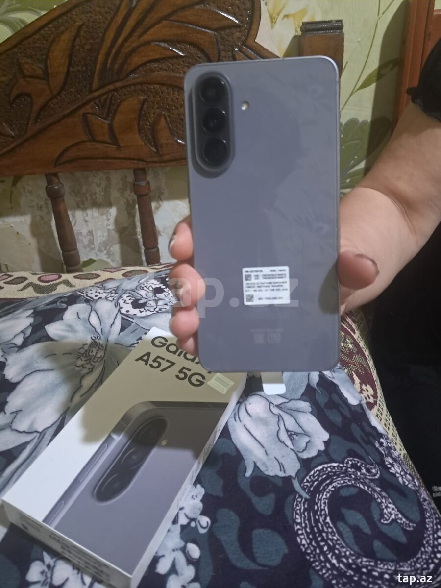 Samsung Galaxy A57 5G Awesome Grey 128GB/8GB (2)