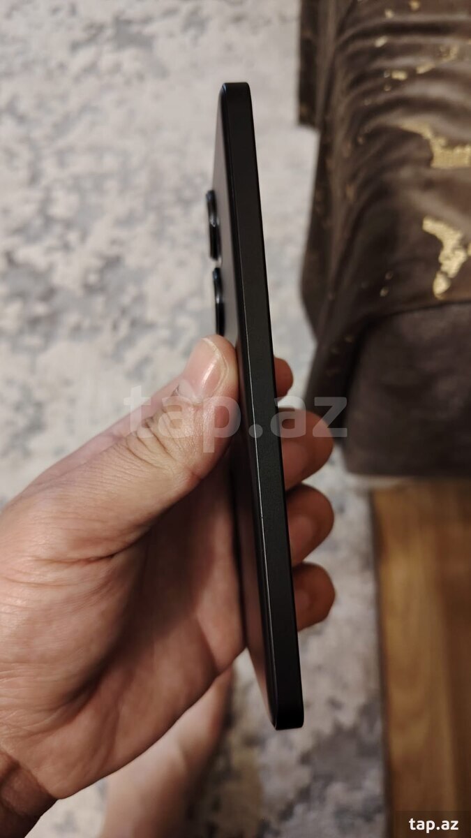 Xiaomi Poco F6 Black 256GB/8GB (2)
