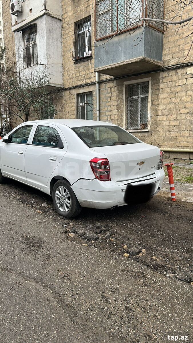 Chevrolet Cobalt, 2025 il (2)